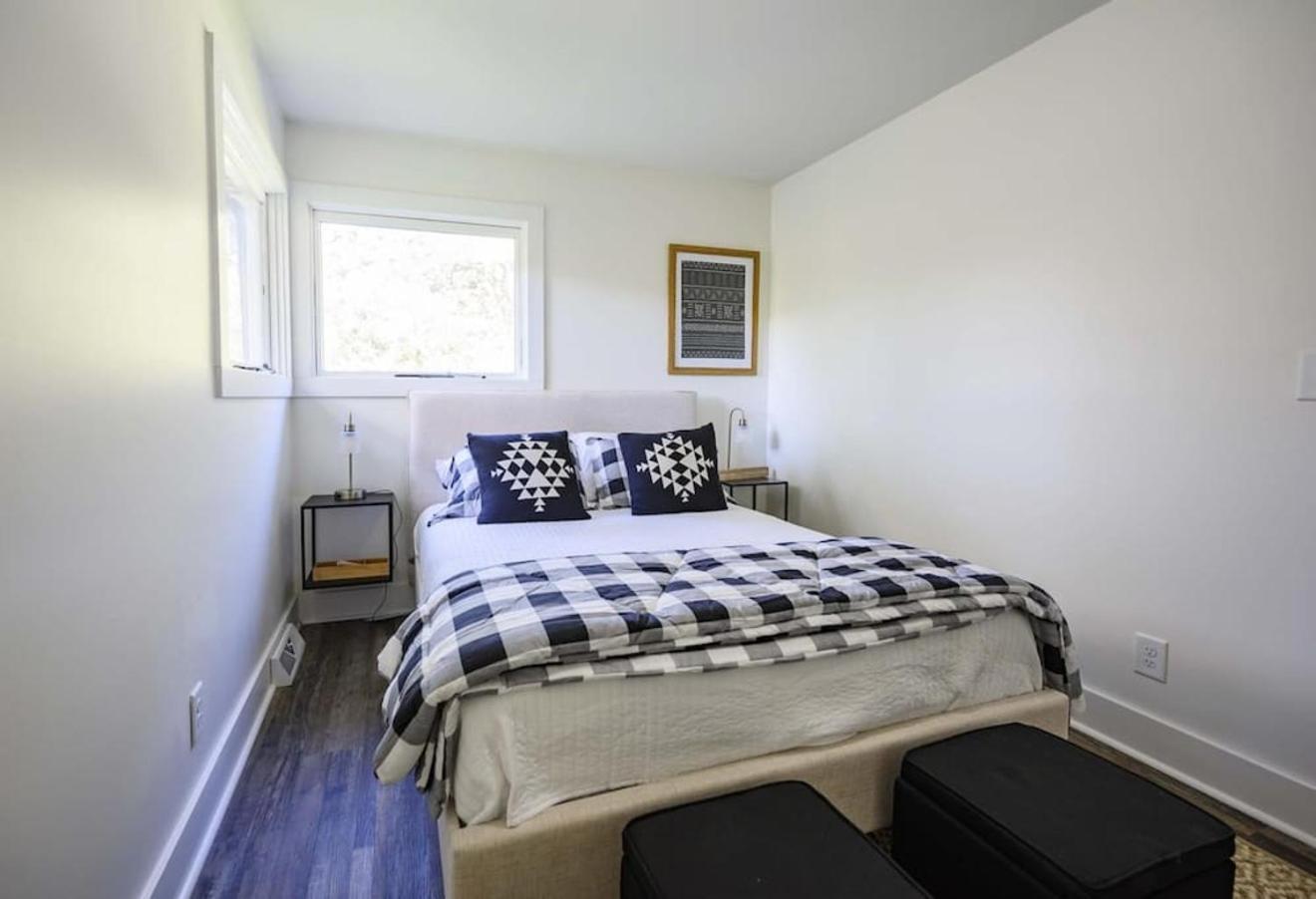 Gorgeous Renovated Home With Large & Private Lot Winchester Екстериор снимка