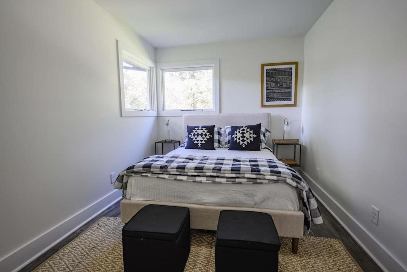 Gorgeous Renovated Home With Large & Private Lot Winchester Екстериор снимка