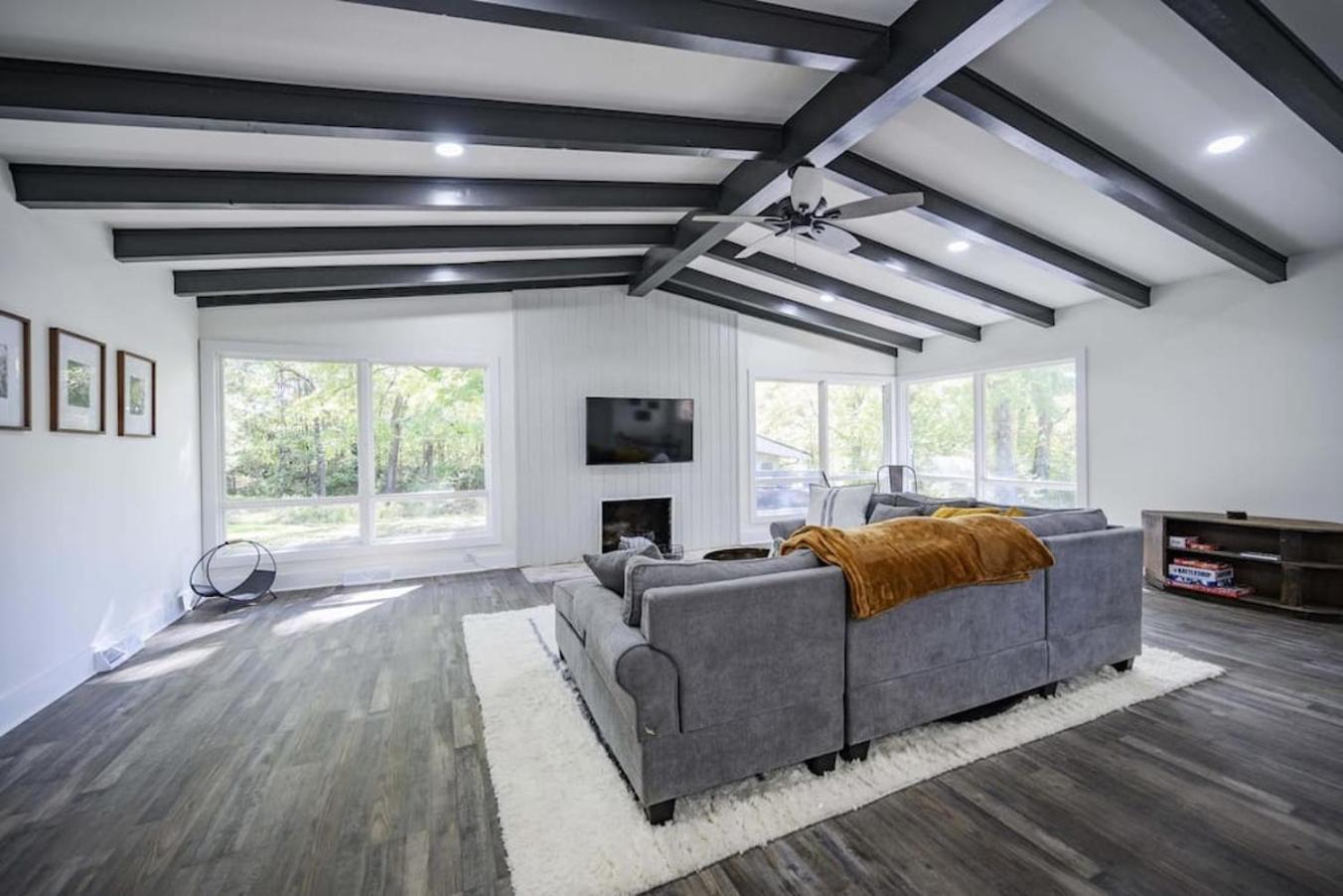 Gorgeous Renovated Home With Large & Private Lot Winchester Екстериор снимка